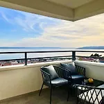 Linda With Panoramic Sea View