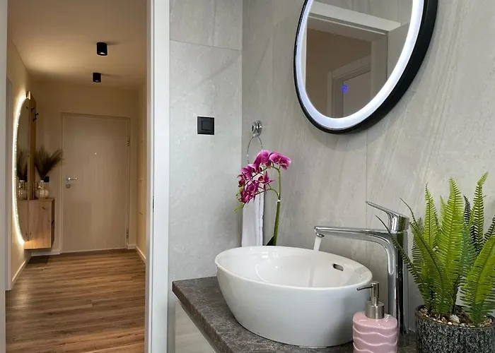 Linda With Panoramic Sea View *