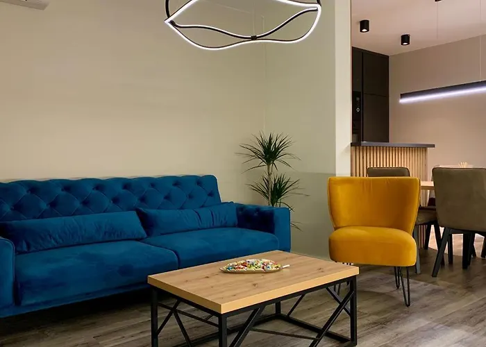 Linda With Panoramic Sea View