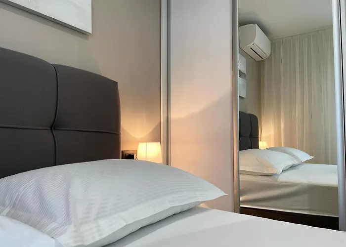 Daire Linda With Panoramic Sea View Makarska